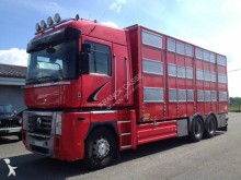 Renault livestock truck