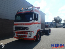 camión chasis Volvo