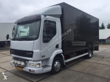 vrachtwagen bakwagen DAF