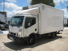 Nissan mono temperature refrigerated truck