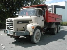 camion benă Renault