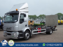 camion porte containers Volvo