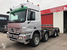 Mercedes container truck