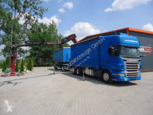 Scania tarp truck