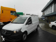 camion fourgon Mercedes