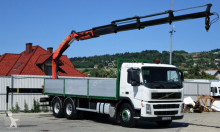 camion piattaforma Volvo