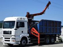 MAN skip truck