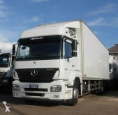 camión caja abierta Mercedes