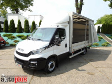 Iveco tautliner truck
