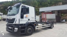 camion transport containere Iveco