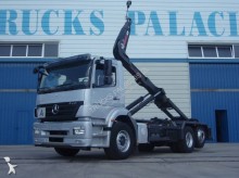 camión Mercedes Axor 2633