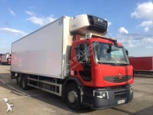 Renault mono temperature refrigerated truck