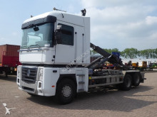 Renault Magnum 520