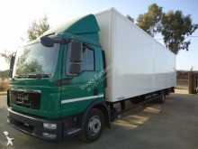 MAN TGL 12.250 truck