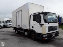 MAN TGL 7.180 truck