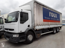 Renault tautliner truck