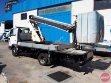 camion nacelle Nissan