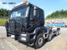 Iveco skip truck