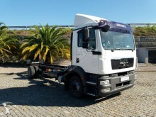 camião MAN TGM 15.250 BL
