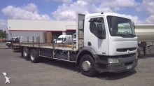 camión caja abierta transportador de hierro Renault