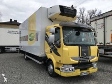Renault multi temperature refrigerated truck