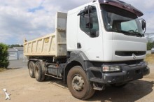 camión volquete bilateral Renault