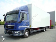 MAN plywood box truck