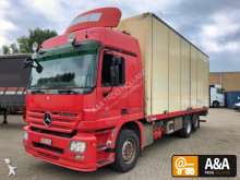 Mercedes mono temperature refrigerated truck