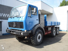 camión caja abierta Mercedes