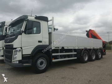 camion plateau Volvo