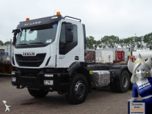 vrachtwagen Iveco Trakker