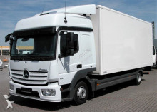 Mercedes box truck