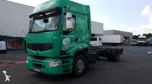 camión chasis Renault