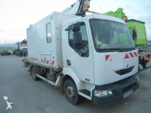 camión plataforma elevadora Renault