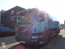 camión cisterna Scania