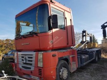 Renault hook lift truck