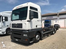 MAN container truck