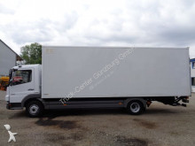 Mercedes box truck