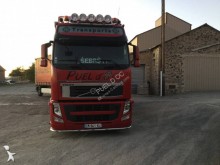 Volvo tautliner truck