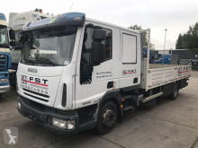 vrachtwagen platte bak Iveco