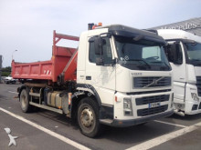 camion benă bilaterala Volvo
