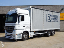 Mercedes tautliner truck