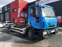 camion Iveco Eurocargo 120E18