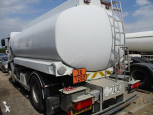 camión cisterna hidrocarburos Renault
