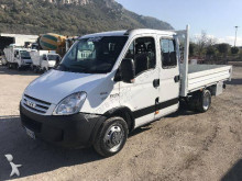 camion plateau ridelles nc