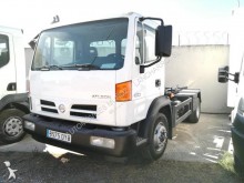 Gancho portacontenedor Nissan