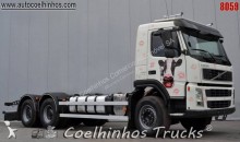 camião chassis Volvo