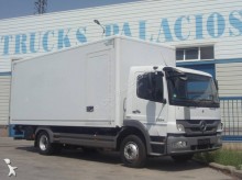 camión Mercedes Atego 1224 L