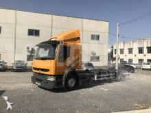 camión chasis Renault