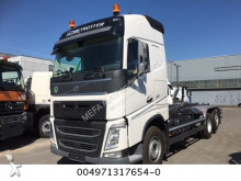 Volvo skip truck
